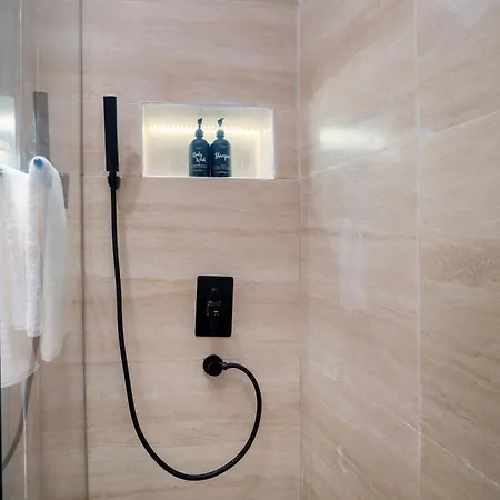 Pia Global - Nevizade Istanbul